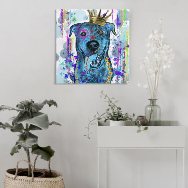Alec: Bild von einem Schäferhund Mischling in Digitaler Popart, bunt mit dicken Outlines. Hängt in einem Flur an der Wand