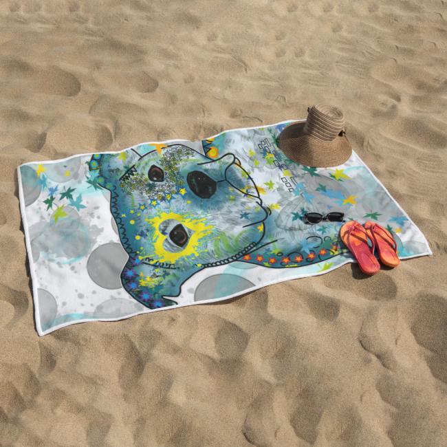 Strandtuch, Badetuch, Saunatuch mit buntem Hundemotiv in digitaler Popart mit Hunde Motiv Dina
