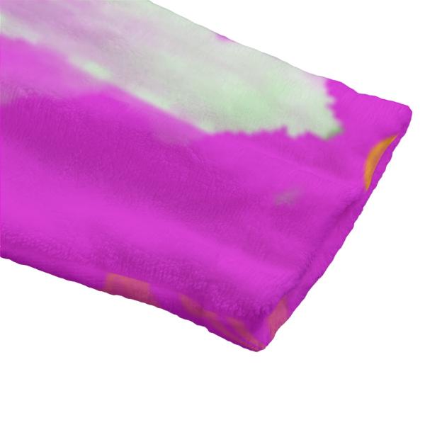 Entdecke deinen neuen Lieblings-Bademantel! Mit dem bunten Hundemotiv Angel, super softem Flanell und einer gemütlichen Kapuze bist du nach dem Schwimmen, Baden oder Saunagang perfekt eingekuschelt. Stylisch, bequem und einfach zum Verlieben – gönn dir de